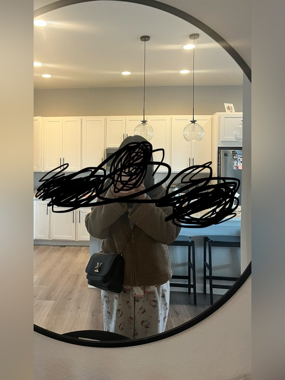 More pictures of lock me purse